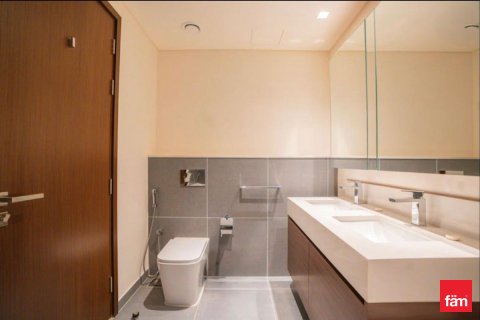 Apartman u Dubai, UAE 2 spavaćih soba, 100.8 m2 Br. 691306 - fotografija 10