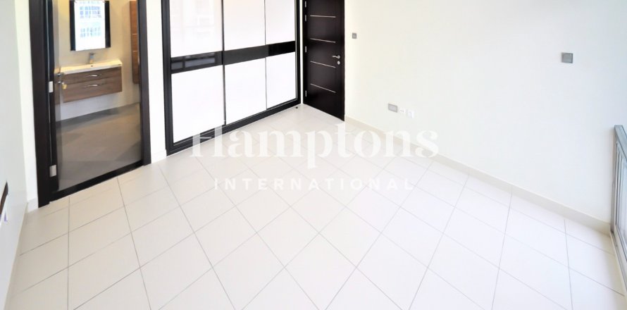 Appartement à Dubai Studio City, Dubai, EAU: 1 chambre, 68.6553 m2 № 702866