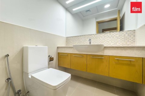 דירה להשכרה ב Downtown Dubai (Downtown Burj Dubai), Dubai, איחוד האמירויות 2 חדרי שינה, 120.4 מ"ר, מספר 716017 - תמונה 13