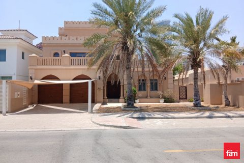 فيلا للإيجار في نخلة جميرا، دبي، الإمارات العربية المتحدة 5 غرفة نوم ، 727.5 متر مربع ، رقم 716019 - صورة 8