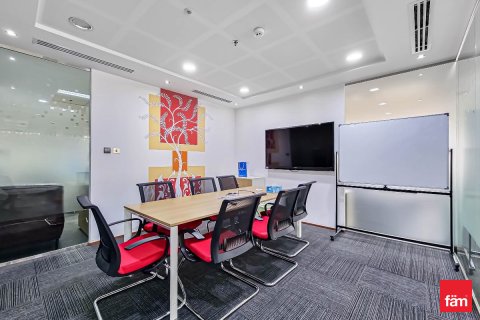 Office in Dubai, UAE 1128.4 sq.m. № 694373 - photo 9