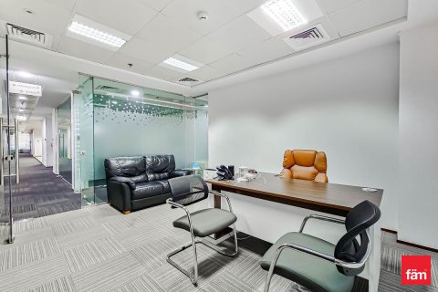 Office in Dubai, UAE 1128.4 sq.m. № 694373 - photo 10