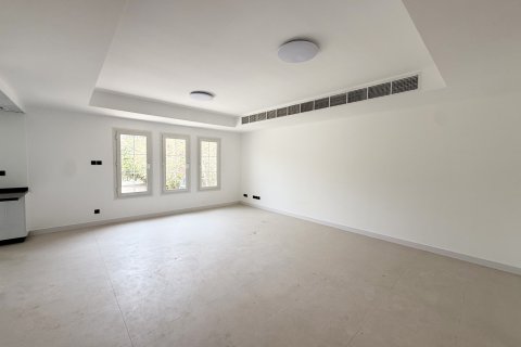 Villa till försäljning i The Springs, Dubai, UAE 3 sovrum, 228 kvm Nr. 667737 - fotografi 2