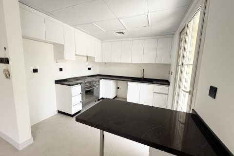 Villa till försäljning i The Springs, Dubai, UAE 3 sovrum, 228 kvm Nr. 667737 - fotografi 5