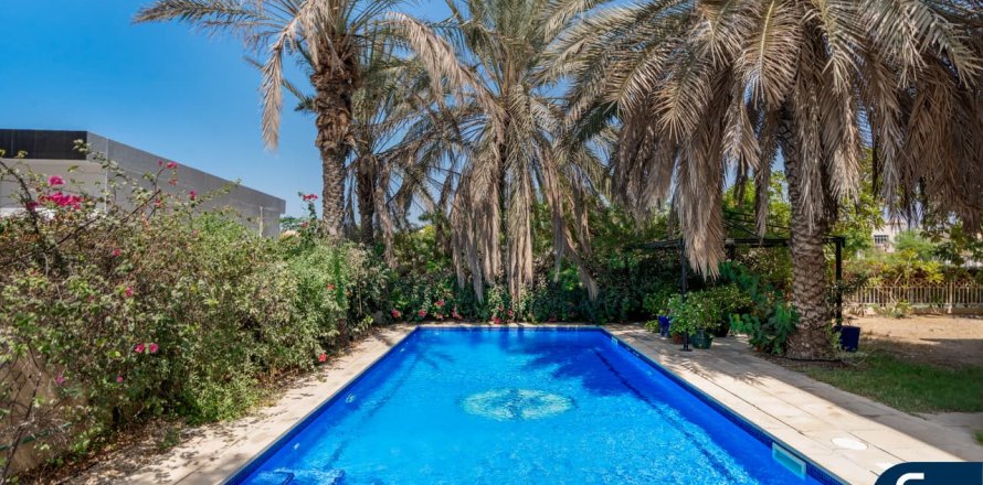 Vila v Meadows, Dubai, SAE 5 ložnice, 489 m² Č.: 667736