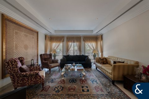 阿联酋 Dubai Meadows 待售 : 5 卧, 489 平方米 , 编号667736 - 照片 7