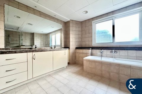 Vila v Green Community, Dubai, SAE 5 ložnice, 577 m² Č.: 667745 - fotografie 20