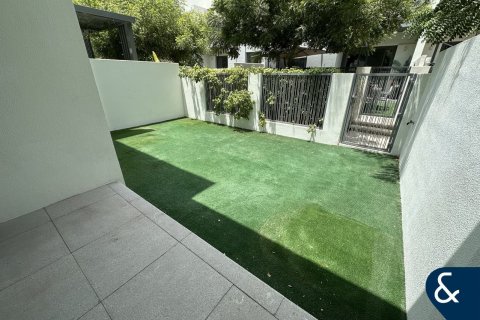 Vilă de vânzare în Tilal Al Ghaf, Dubai, EAU 3 dormitoare, 140 mp. №667735 - poză 11