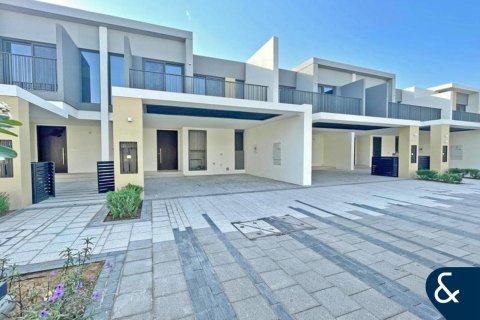 Vilă de vânzare în Tilal Al Ghaf, Dubai, EAU 3 dormitoare, 140 mp. №667735 - poză 10