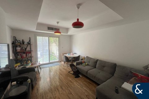 Купити віллу в The Springs, Дубай, ОАЕ 2 спальні, 157м2, № 667746 - фото 1