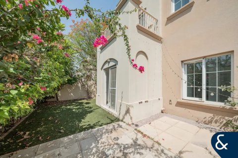 Villa till försäljning i The Springs, Dubai, UAE 2 sovrum, 167 kvm Nr. 667747 - fotografi 16