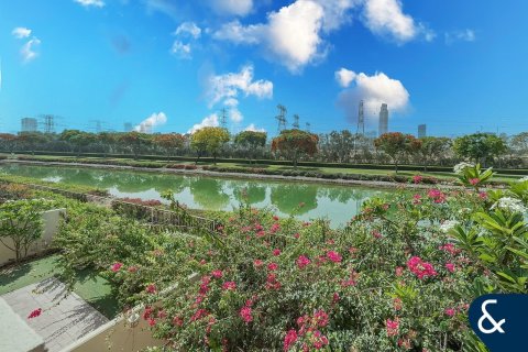 Villa till försäljning i The Springs, Dubai, UAE 2 sovrum, 167 kvm Nr. 667747 - fotografi 1