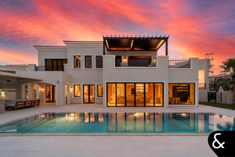 Müüa villa asukohaga Jumeirah Golf Estates, Dubai, AÜE: 6 magamistoaga, 975 m² Nr 667744 - pilt 3