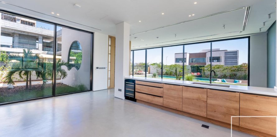 Vilă în Jumeirah, Dubai, EAU 5 dormitoare, 718.33 mp.  №747886
