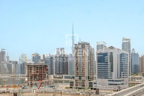 Lägenhet uthyres i Business Bay, Dubai, UAE 1 sovrum, 68.56 kvm Nr. 756968 - fotografi 1