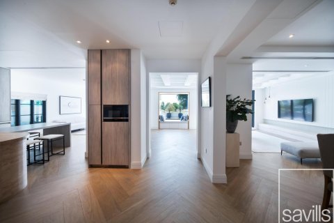 Vila u gradu Jumeirah Golf Estates, Dubai, UAE 5 spavaće sobe, 747 m2 Br. 646263 - Slika 4
