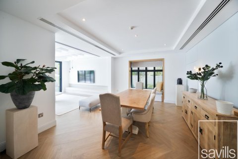 Vila u gradu Jumeirah Golf Estates, Dubai, UAE 5 spavaće sobe, 747 m2 Br. 646263 - Slika 7
