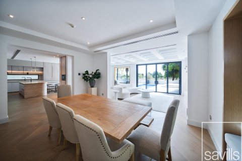 Vila u gradu Jumeirah Golf Estates, Dubai, UAE 5 spavaće sobe, 747 m2 Br. 646263 - Slika 8