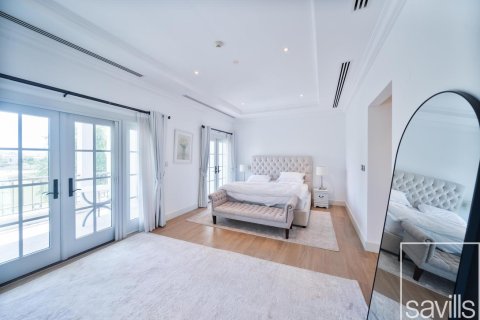 Vila u gradu Jumeirah Golf Estates, Dubai, UAE 5 spavaće sobe, 747 m2 Br. 646263 - Slika 13