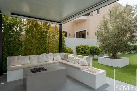 Willa do wynajęcia w Jumeirah Golf Estates, Dubai, ZEA 5 sypialnie, 839 mkw., nr 646266 - zdjęcie 2