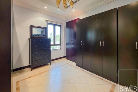 Willa na sprzedaż w Palm Jumeirah, Dubai, ZEA 4 sypialnie, 470 mkw., nr 646262 - zdjęcie 16