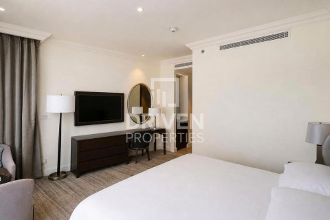 Appartamento in vendita a Downtown Dubai (Downtown Burj Dubai), Dubai, EAU 2 camere da letto, 124.21 mq. № 765018 - foto 8