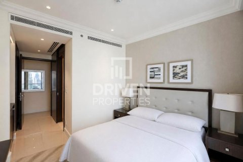 Appartamento in vendita a Downtown Dubai (Downtown Burj Dubai), Dubai, EAU 2 camere da letto, 124.21 mq. № 765018 - foto 6