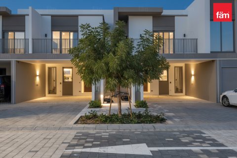 Řadový dům v Tilal Al Ghaf, Dubai, SAE 3 ložnice, 147 m² Č.: 686156 - fotografie 1