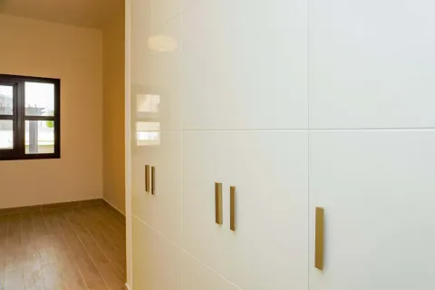 Apartament në Jumeirah Golf Estates, Dubai, Emiratet e Bashkuara Arabe 3 dhoma gjumi, 167 m2. № 717840 - Foto 14