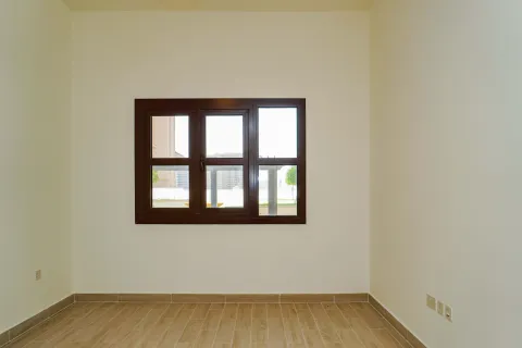 Apartament në Jumeirah Golf Estates, Dubai, Emiratet e Bashkuara Arabe 3 dhoma gjumi, 167 m2. № 717840 - Foto 15