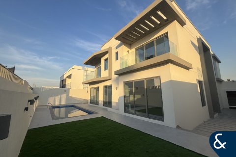 Зняти в оренду віллу в Al Furjan, Дубай, ОАЕ 6 спалень, 617м2, № 685203 - фото 2