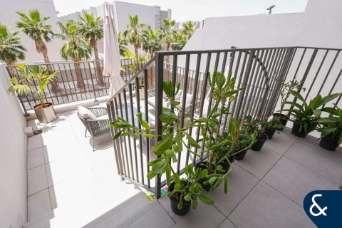 Huvila Mohammed Bin Rashid City, Dubai, Arabiemiraatit 2 makuuhuonetta, 110 m2 № 685199 - kuva 3