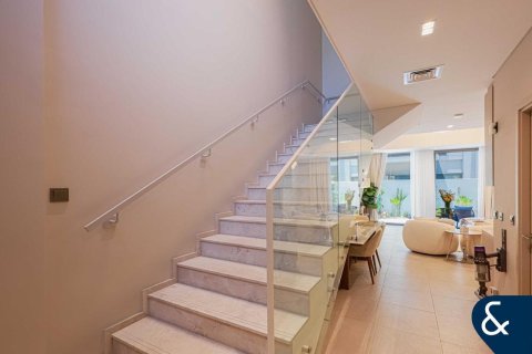 Huvila Mohammed Bin Rashid City, Dubai, Arabiemiraatit 2 makuuhuonetta, 110 m2 № 685199 - kuva 6