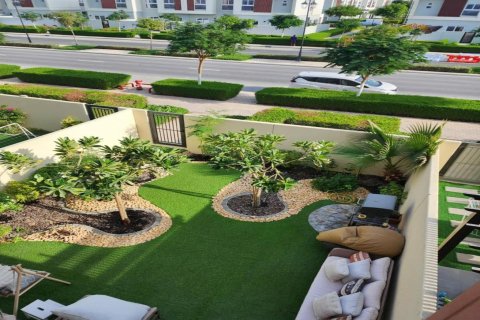 Dubai Land, Dubai, संयुक्त अरब अमीरात में टाउनहाउस, 3 बेडरूम, 177.17 वर्ग मीटर, संख्या 755131 - फ़ोटो 4