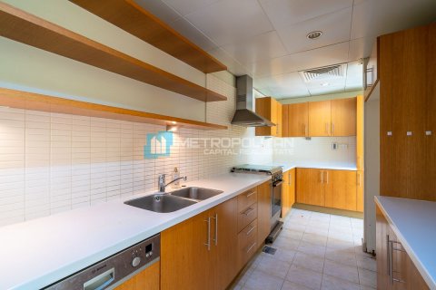 Купить виллу в Al Raha Gardens, Абу-Даби, ОАЭ 5 спален, 579.9м2, № 651728 - фото 4