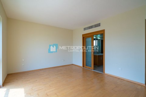 Купить виллу в Al Raha Gardens, Абу-Даби, ОАЭ 5 спален, 579.9м2, № 651728 - фото 8