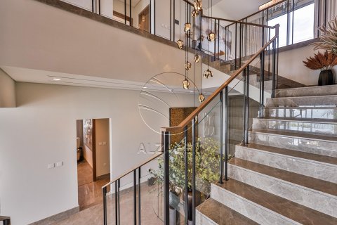 Villa zum Verkauf in Abu Dhabi, VAE 7 Schlafzimmer, 700 m2 Nr. 614972 - Foto 9