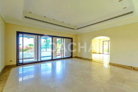 ویلا برای فروش در  Meadows، Dubai، امارات متحده عربی  6 خوابه ، 597 متر مربع ، شماره 706865 - تصویر 2
