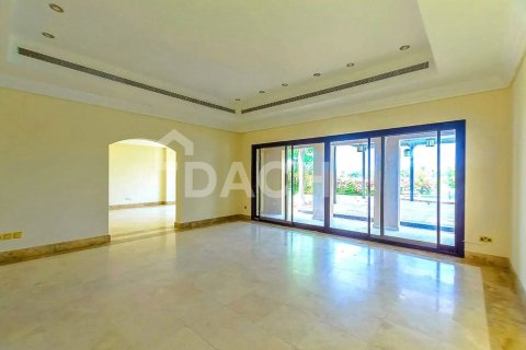 ویلا برای فروش در  Meadows، Dubai، امارات متحده عربی  6 خوابه ، 597 متر مربع ، شماره 706865 - تصویر 3