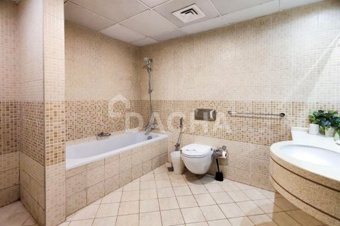 Apartment til salg i Dubai Marina, Dubai, UAE 3 soveværelser, 140 kvm № 706864 - foto 13