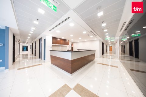 Büroraum zur Miete in Dubai, VAE 1046.9 m2 Nr. 701423 - Foto 2