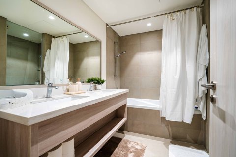 Villa para venda em Yas Island, Abu Dhabi, EAU 5 quartos, 289 m2 № 716426 - foto 3