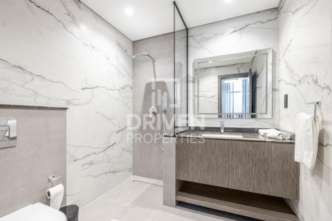 Appartement te koop in Business Bay, Dubai, VAE 1 slaapkamer, 89.93 vr.m., nr 762362 - foto 7