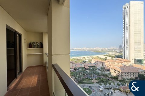 Jumeirah Beach Residence, Dubai, UAE의 임대용 아파트 침실 2개, 132제곱미터 번호 671310 - 사진 3
