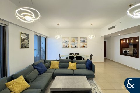 Lakás itt: Jumeirah Beach Residence, Dubai, EAE, 2 hálószoba, 132 m², azonosító: 671310