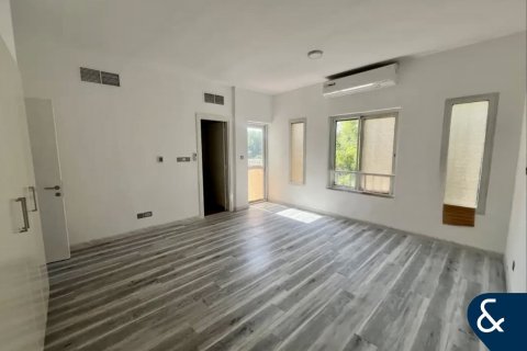 Vilă de închiriat în The Springs, Dubai, EAU 3 dormitoare, 252 mp.  №671316 - poză 4