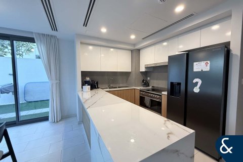 فيلا للإيجار في Dubai Land، دبي، الإمارات العربية المتحدة 4 غرفة نوم ، 216 متر مربع ، رقم 671314 - صورة 5