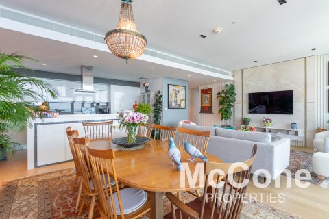 Apartment in Bluewaters, Dubai, UAE 3 bedrooms, 188.87 sq.m. № 587353 - photo 7
