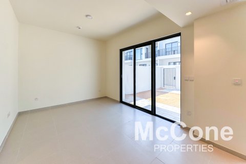 Townhouse di Dubai South (Dubai World Central), Dubai, UEA 3 kamar tidur, 193.24 m2 nomor 587347 - foto 1