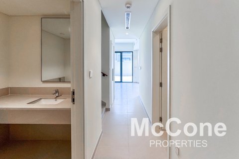 Townhouse di Dubai South (Dubai World Central), Dubai, UEA 3 kamar tidur, 193.24 m2 nomor 587347 - foto 8